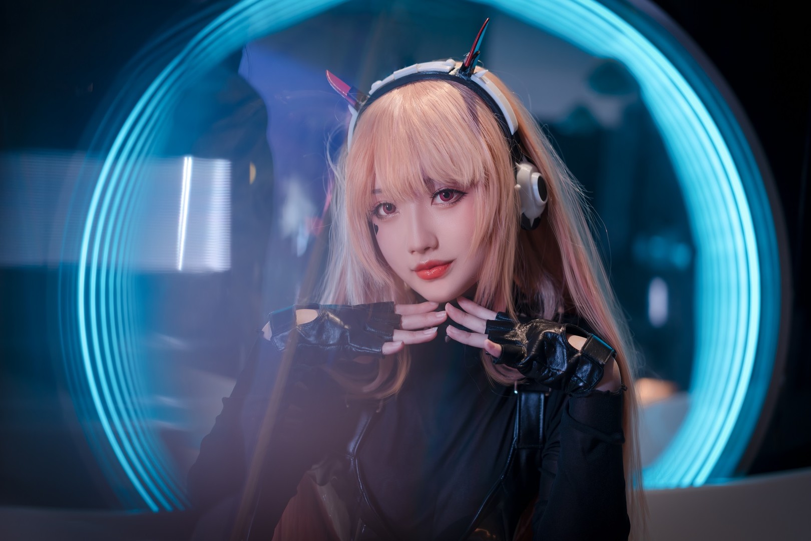 Mirror 2: Project X - Cosplay Album