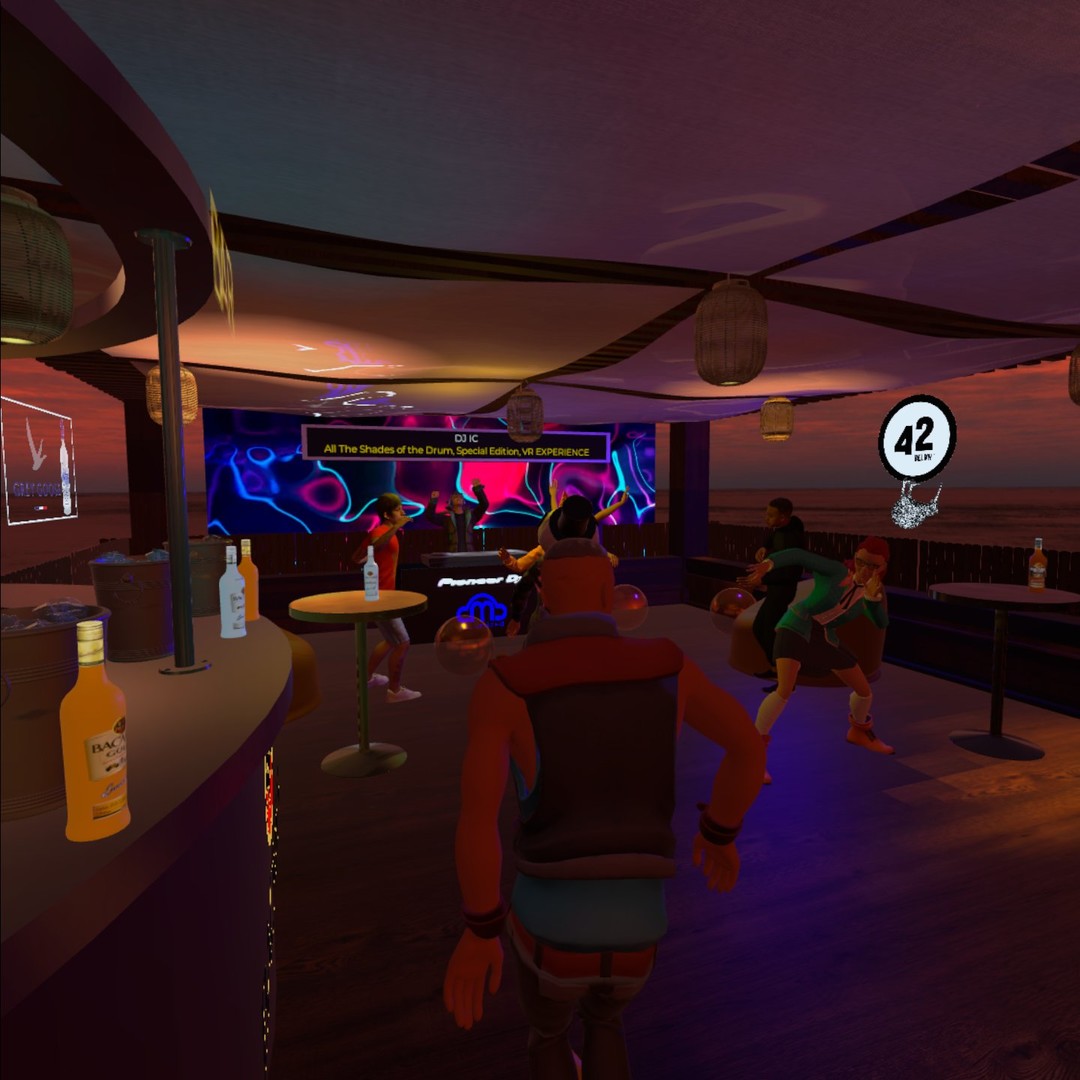 Go Clubbing