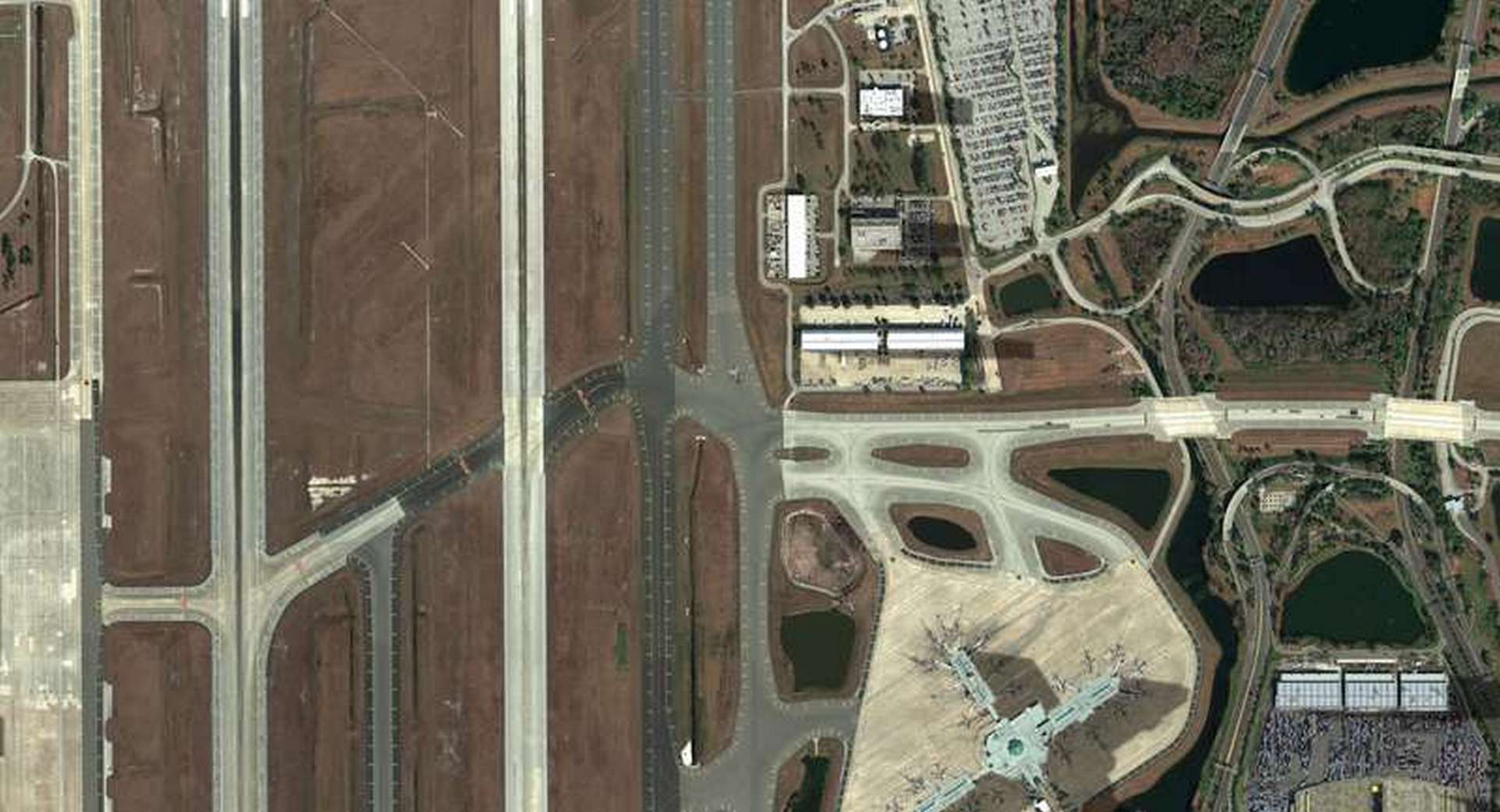 Tower!2011:SE - Orlando [KMCO] Airport